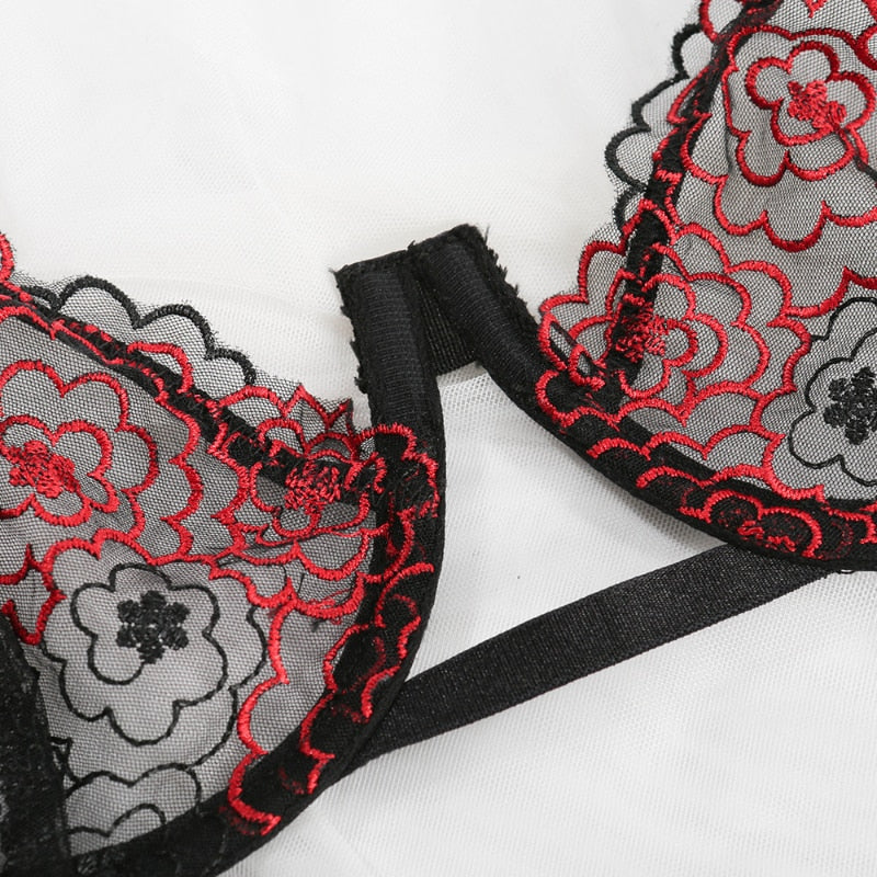 Lingerie dentelle sexy rouge noir string ficelle et soutien-gorge Transparence Fleurie