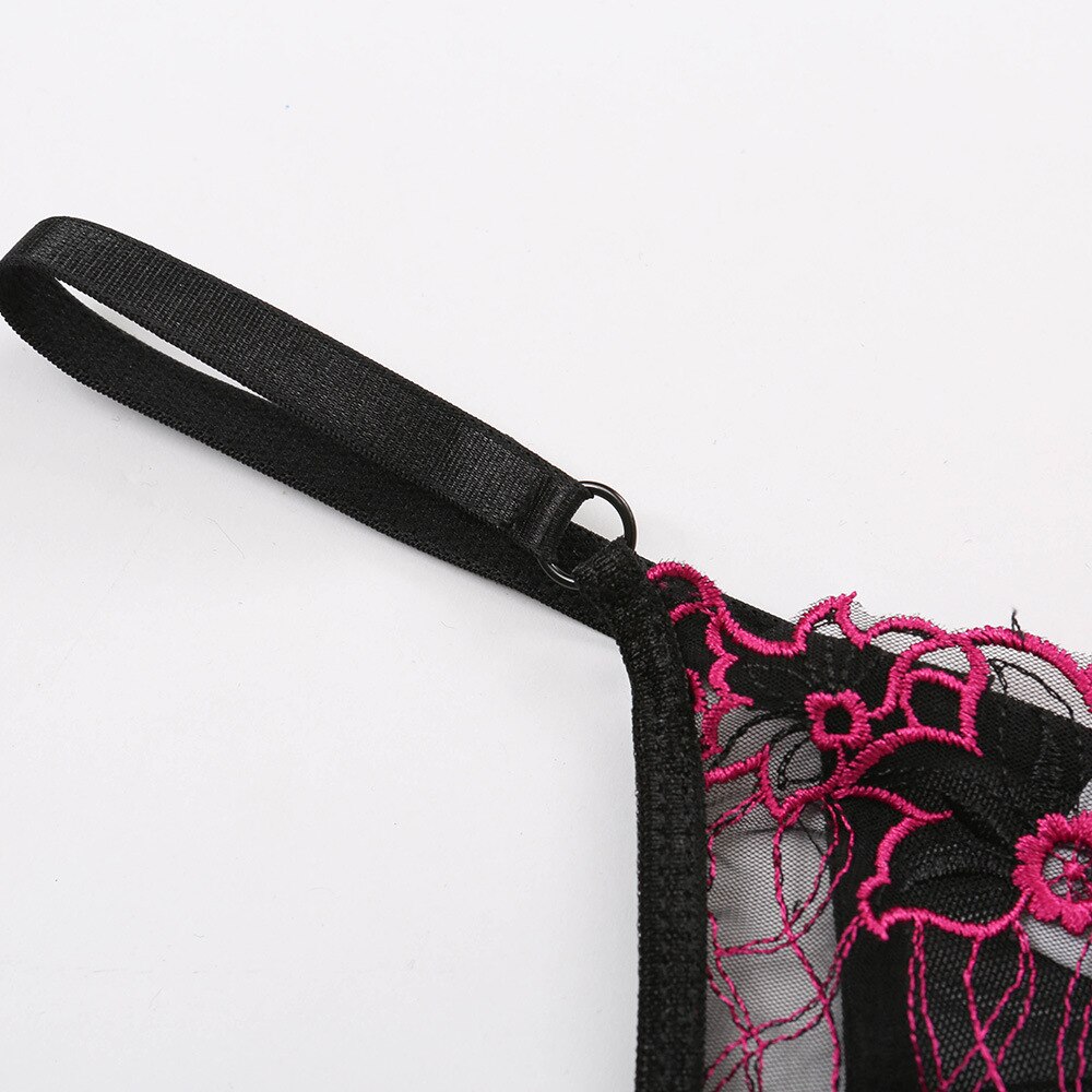 Lingerie dentelle sexy rouge noir string ficelle et soutien-gorge Transparence Fleurie